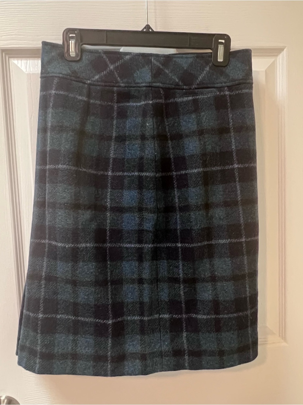 L.L. Bean Women's Plaid Wool Pencil Skirt Blue Fall Size 4